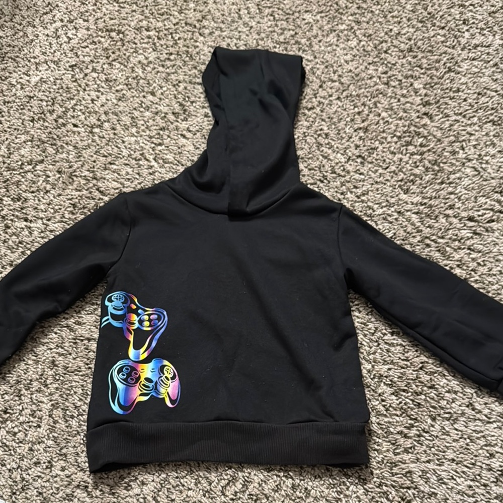 SHEIN Kids Black Hoodie with Vibrant Controller Graphic